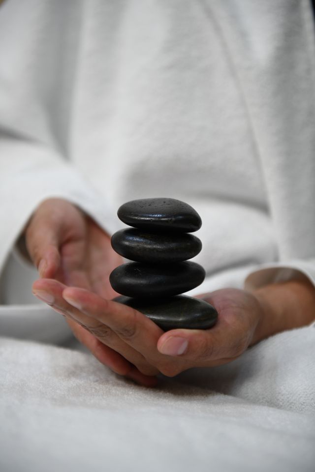 Hot Stone Therapy Image